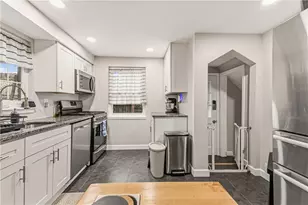 3045 Hazelhurst Ave, Pittsburgh, PA 15227 - Photo 9