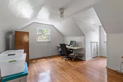 401 Parkridge Dr, Pittsburgh, PA 15235 - Photo 13