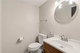 1739 Sample Rd, Pittsburgh, PA 15101 - Photo 29