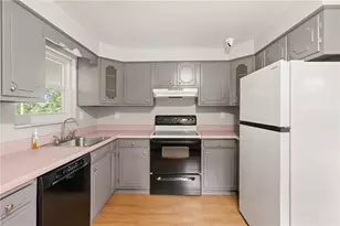 1739 Sample Rd, Pittsburgh, PA 15101 - Photo 9