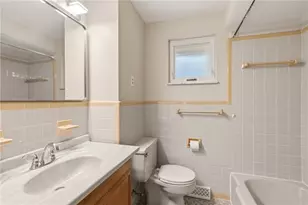 1739 Sample Rd, Pittsburgh, PA 15101 - Photo 11