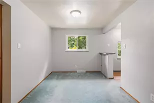 1739 Sample Rd, Pittsburgh, PA 15101 - Photo 5