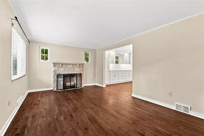 4916 Plymouth Road, Pittsburgh, PA 15227 - Photo 5