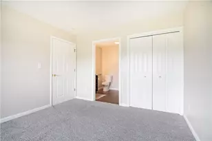129 Park Crest Ln, Center Township, PA 16001 - Photo 5