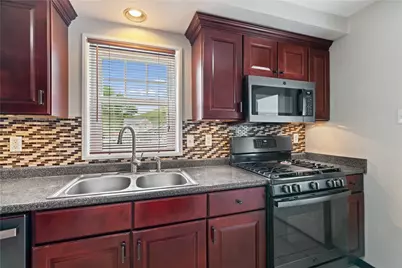 506 Liggett Ave, Forward Township, PA 15063 - Photo 9