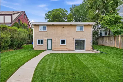 651 10th Street, Oakmont, PA 15139 - Photo 3