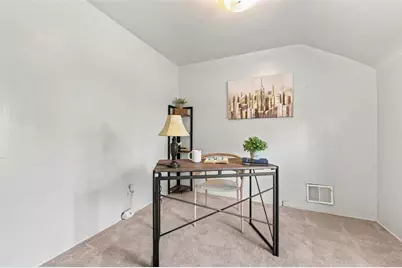 5330 Greenridge Dr, Pittsburgh, PA 15236 - Photo 17