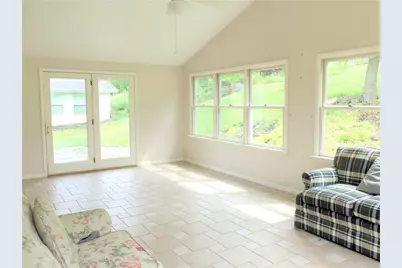 250 Waynesburg Road, Amwell, PA 15301 - Photo 5