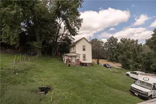 1116 Oneil Blvd, McKeesport, PA 15132 - Photo 5