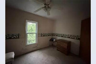 354 Frothingham Ave, Jeannette, PA 15644 - Photo 17