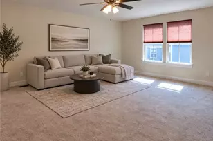 203 Foxtail Cir, Kennedy Township, PA 15108 - Photo 23