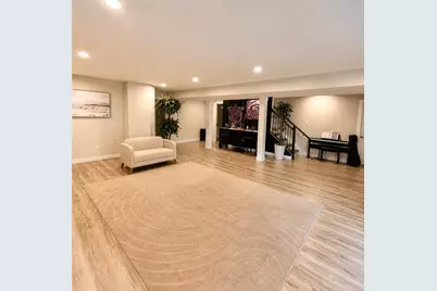 203 Foxtail Cir, Kennedy Township, PA 15108 - Photo 29