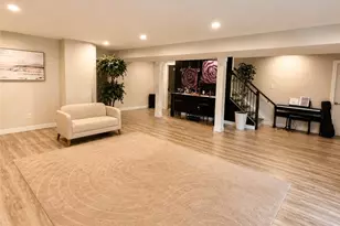 203 Foxtail Cir, Kennedy Township, PA 15108 - Photo 29