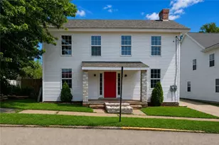 410 Wayne St, Roscoe, PA 15477 - Photo 1