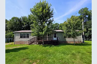 719 Bend Rd, Lackawannock Township, PA 16142 - Photo 1