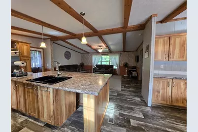 719 Bend Rd, Lackawannock Township, PA 16142 - Photo 9