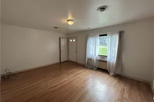 6944 Shannon Rd, Verona, PA 15147 - Photo 3
