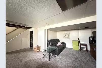 1177 Cascade Dr, Homestead, PA 15120 - Photo 15