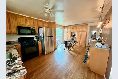 1177 Cascade Dr, Homestead, PA 15120 - Photo 5