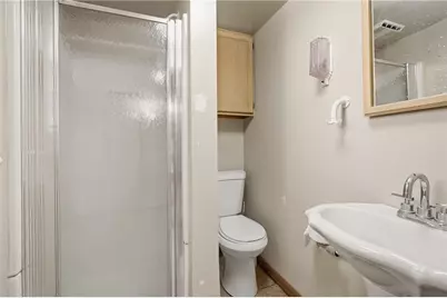 113 Carmella Dr, White Oak, PA 15131 - Photo 25