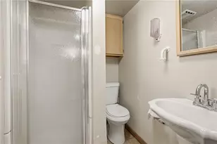 113 Carmella Dr, White Oak, PA 15131 - Photo 25