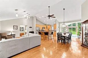 221 Shaw Ct, New Alexandria, PA 15670 - Photo 9
