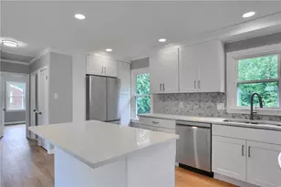 18 Longvue Cir, Economy, PA 15003 - Photo 11