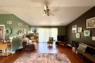 1619 Stanton Ave, New Castle, PA 16101 - Photo 17