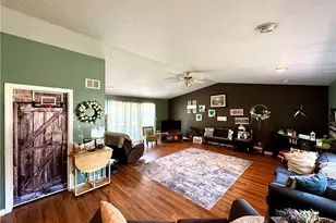 1619 Stanton Ave, New Castle, PA 16101 - Photo 15