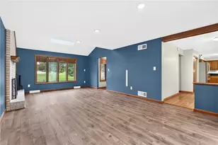 267 Kinvara Dr, Ross Twp, PA 15237 - Photo 7