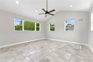 2587 Cole Rd, Pittsburgh, PA 15090 - Photo 9