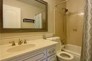 701 College Park Dr, Moon/Crescent Twp, PA 15108 - Photo 9