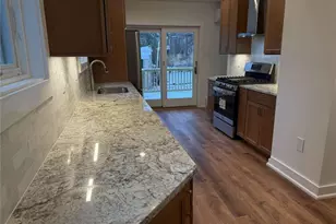 319 Carnegie Pl, Pittsburgh, PA 15208 - Photo 9