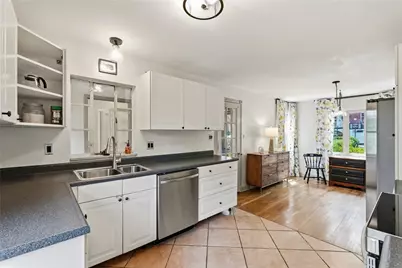 1805 McNary Blvd, Pittsburgh, PA 15221 - Photo 15
