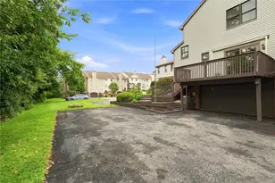 212 Spring Run Dr, Monroeville, PA 15146 - Photo 37