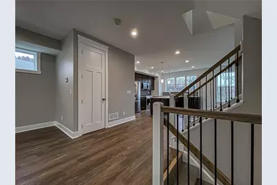 1827 Chessland Street, Pittsburgh, PA 15205 - Photo 5
