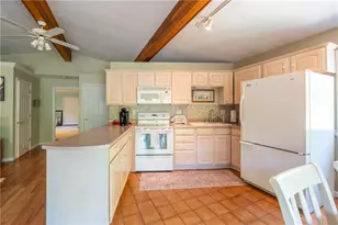 226 Antique Ln, Unity Township, PA 15650 - Photo 11