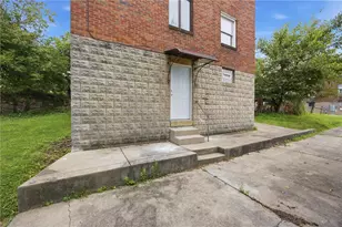 2960 Churchview Ave, Pittsburgh, PA 15227 - Photo 5