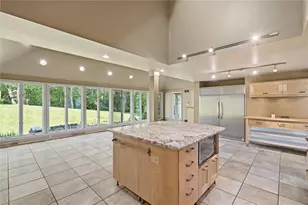 209 Pleasant View Ct, Jefferson Hills, PA 15025 - Photo 15