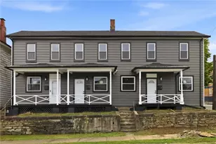 220 E 15th St, Homestead, PA 15120 - Photo 1