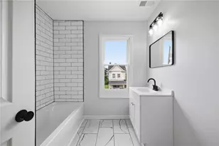220 E 15th St, Homestead, PA 15120 - Photo 17