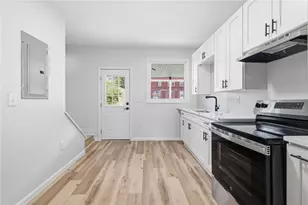 220 E 15th St, Homestead, PA 15120 - Photo 33