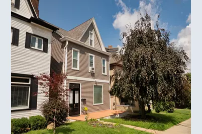 140 Cohassett St, Pittsburgh, PA 15211 - Photo 1