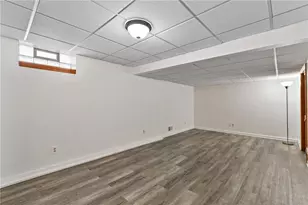 921 Athalia Ave, Monessen, PA 15062 - Photo 21