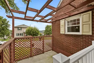 921 Athalia Ave, Monessen, PA 15062 - Photo 25