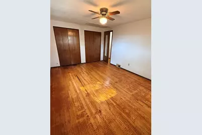 121 Knoll Dr, Pittsburgh, PA 15147 - Photo 9