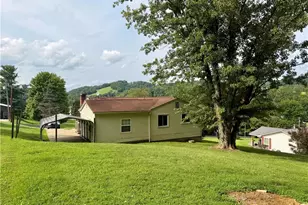 120 3rd St, Rogersville, PA 15349 - Photo 21