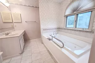 240 William Dr, North Strabane, PA 15317 - Photo 21