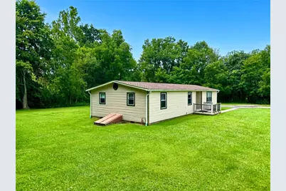 810 Alborn Ave, Shenango Township, PA 16101 - Photo 3