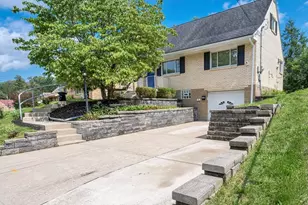 549 Guylyn, Pittsburgh, PA 15235 - Photo 3